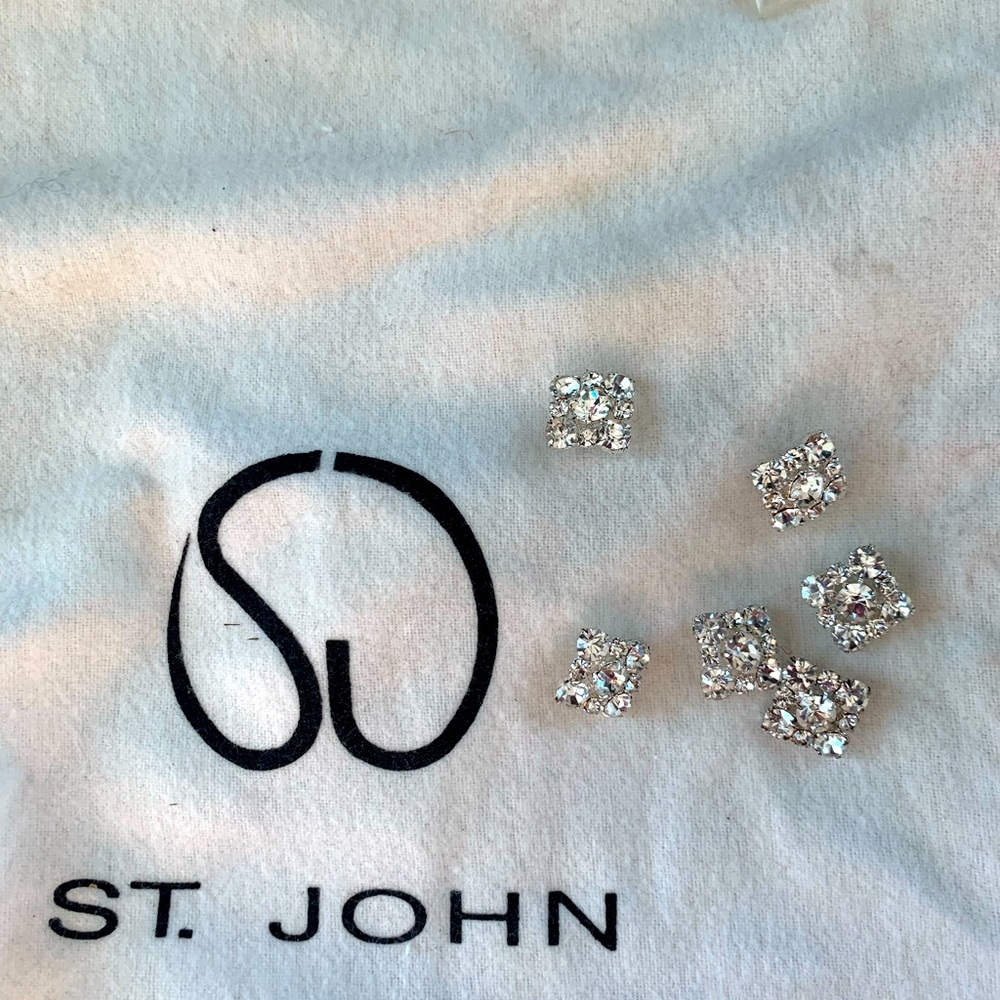 St. Johns Buttons Authentic